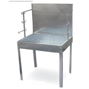 BBQ grill with lid (W48 M91 H67)
